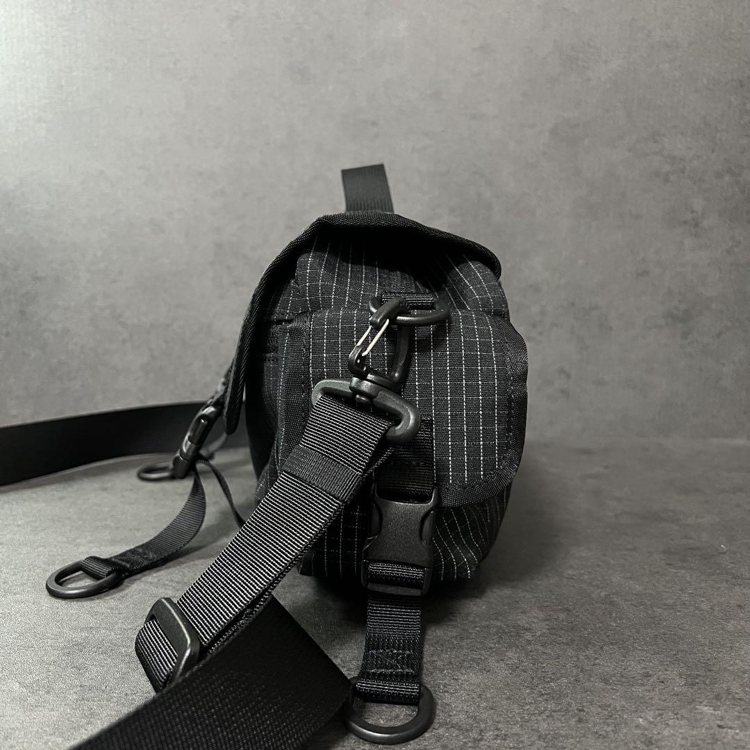 【極美品】Supreme Mini Duffle Bag ショルダー　正規品