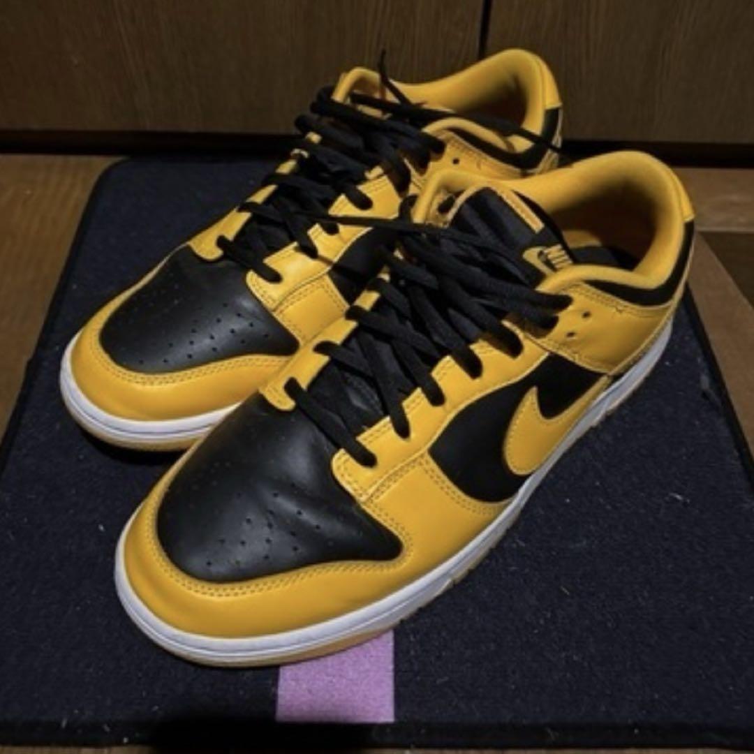 Nike Dunk ロー　黒/黄　28.5㌢