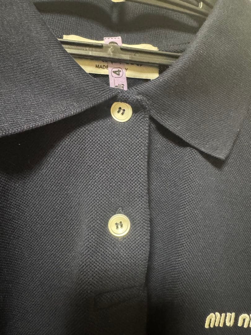 MIUMIU ポロシャツ　ネイビー