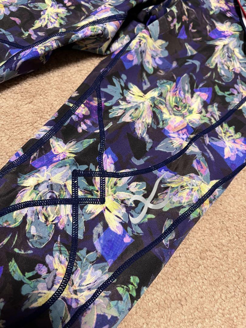 cw-xワコール　スポーツタイツ エキスパートモデルS パープルTシャツMセット