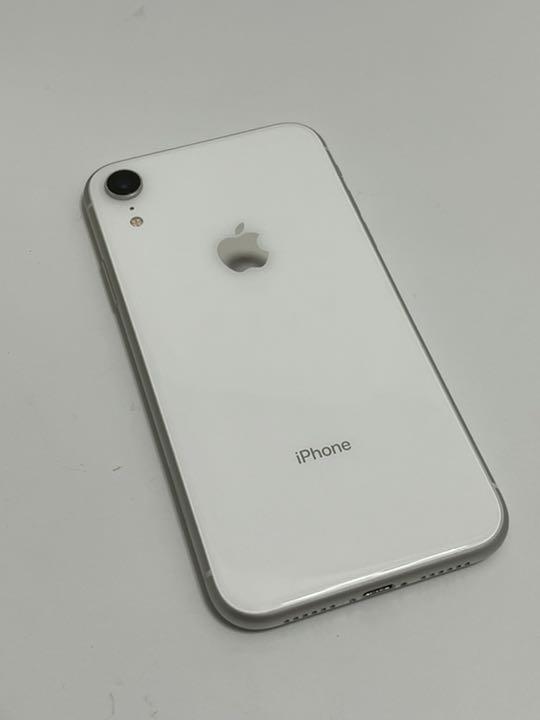 iPhone XR White 64 GB SIMフリー