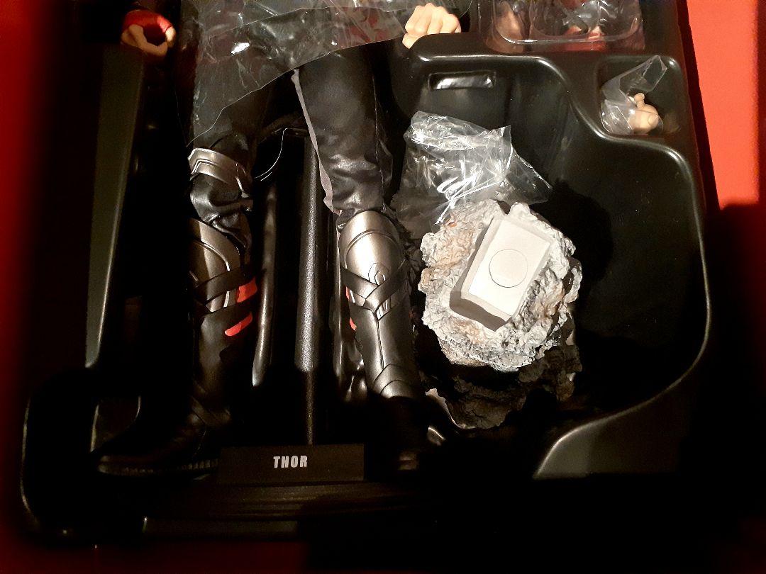 ホットトイズ　ムービーマスターピース　ソー　MARVEL フィギュア　THOR