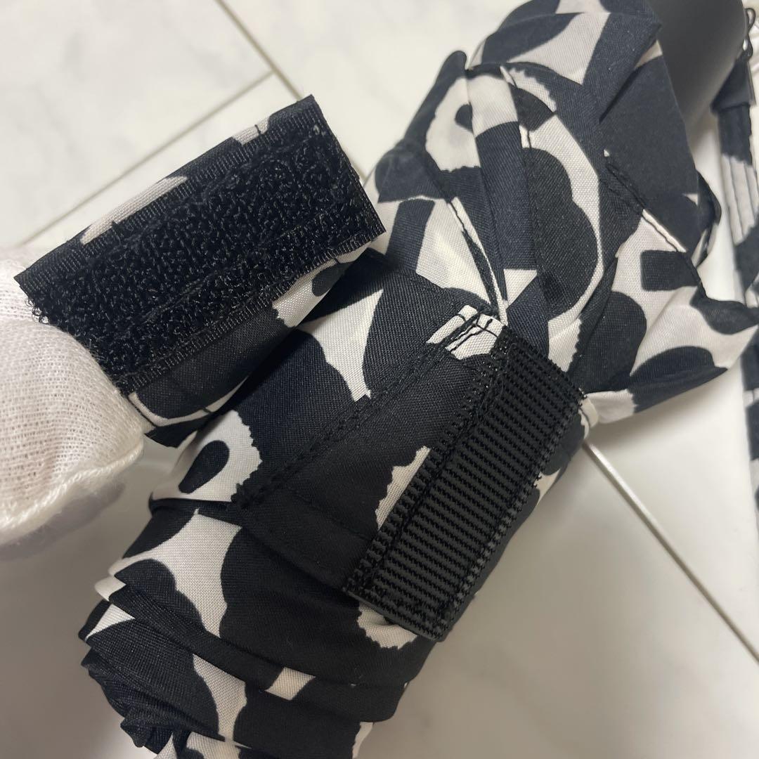 【新品未使用】Marimekko マリメッコ 折りたたみ傘 雨傘