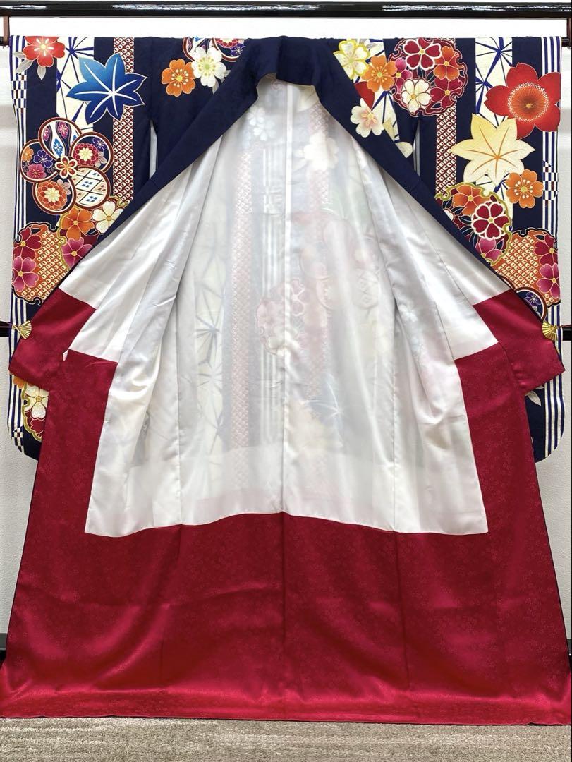 振袖 豪華 刺繍 金駒 紋意匠 身丈170cm 撥水加工済 振袖 豪華 金駒 紋意匠 身丈170cm 撥水加工済 - メルカリ