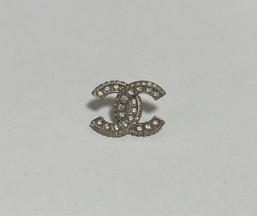 CHANEL CCロゴ シルバー ピアス(片耳用)