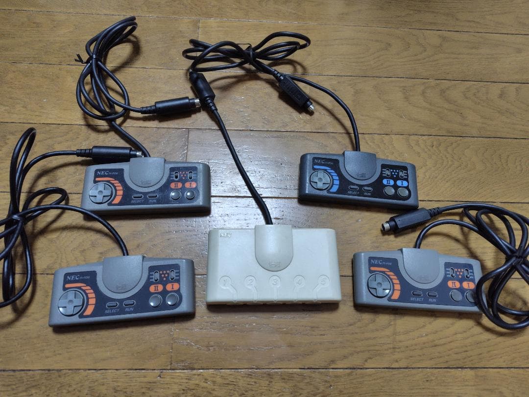 PCE NEC PCエンジン コントローラー 4個 マルチタップ セット