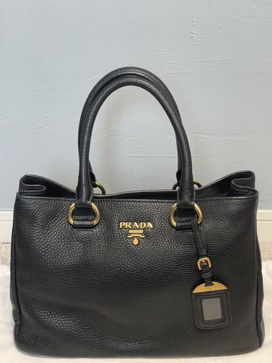 美品) PRADA プラダ ハンドバッグ 牛革 トートバッグ 黒 - メルカリ 美品) PRADA プラダ ハンドバッグ 牛革 トートバッグ 黒 - メルカリ