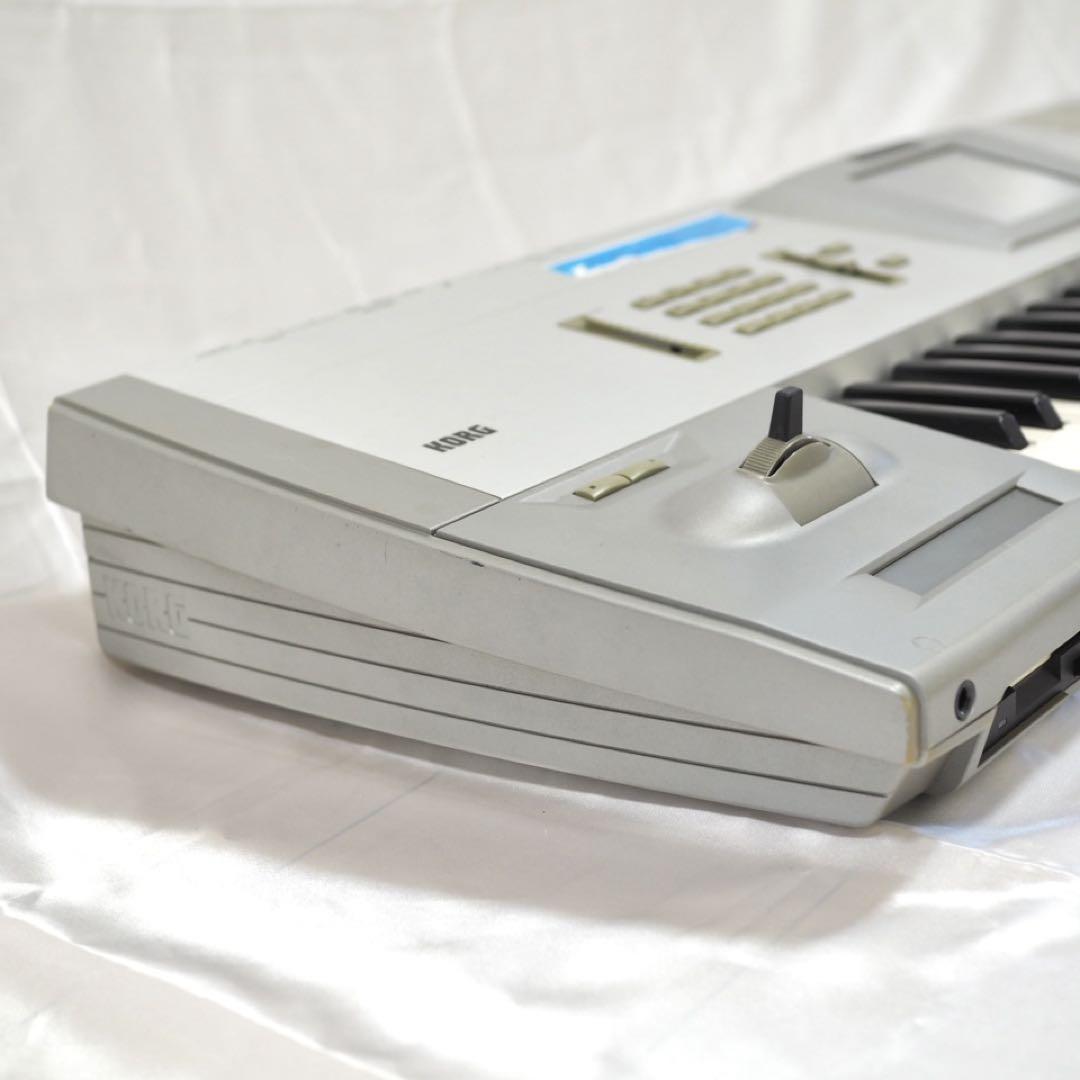 KORG TRINITY 61鍵 シンセサイザー キーボード コルグ トリニティ