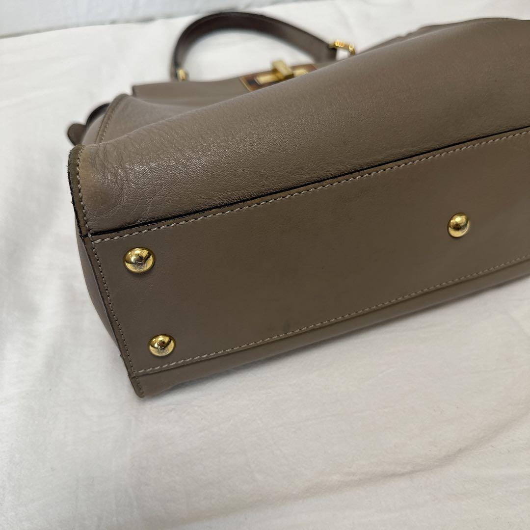 FENDI フェンディ ピーカブー 専用ケースで発送 バッグ FENDI フェンディ ピーカブー 専用ケースで発送 バッグ