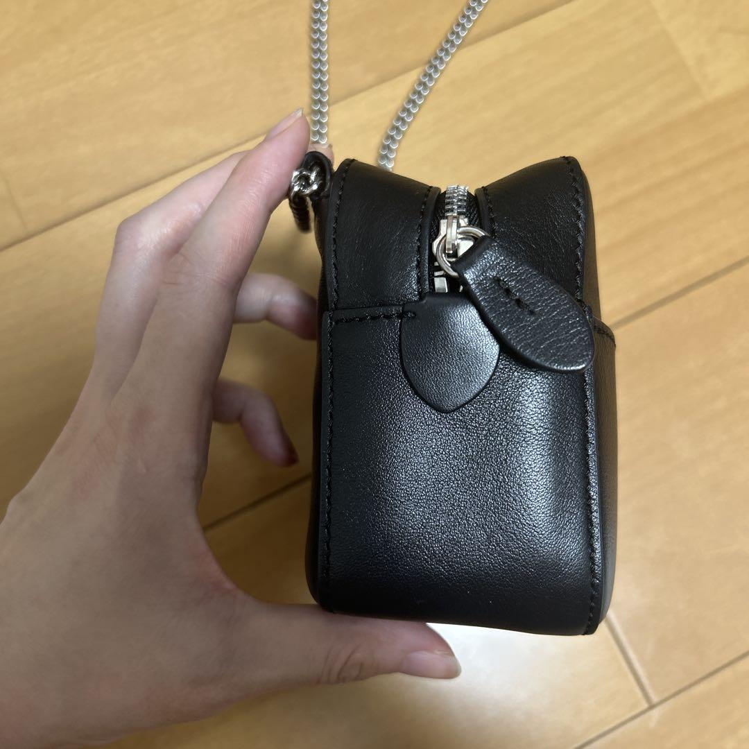 超美品！J&M DAVIDSON ブラックショルダーバッグ ペブルミニ