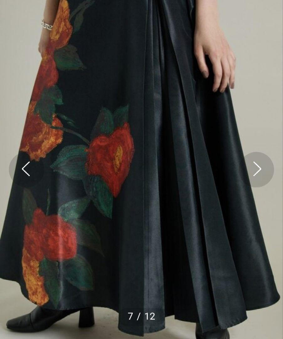 美品　AMERI ELILIE ASYMMETRY PLEATS SKIRT AMERI ELILIE ASYMMETRY PLEATS SKIRT
