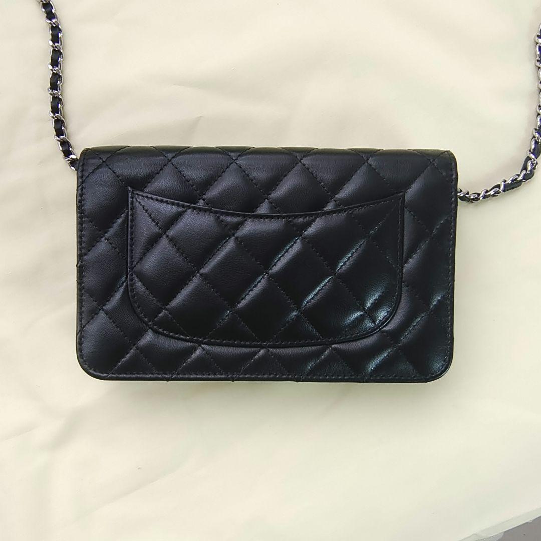シャネル マトラッセ 黒 チェーンウォレットラムレザーシルバー金具