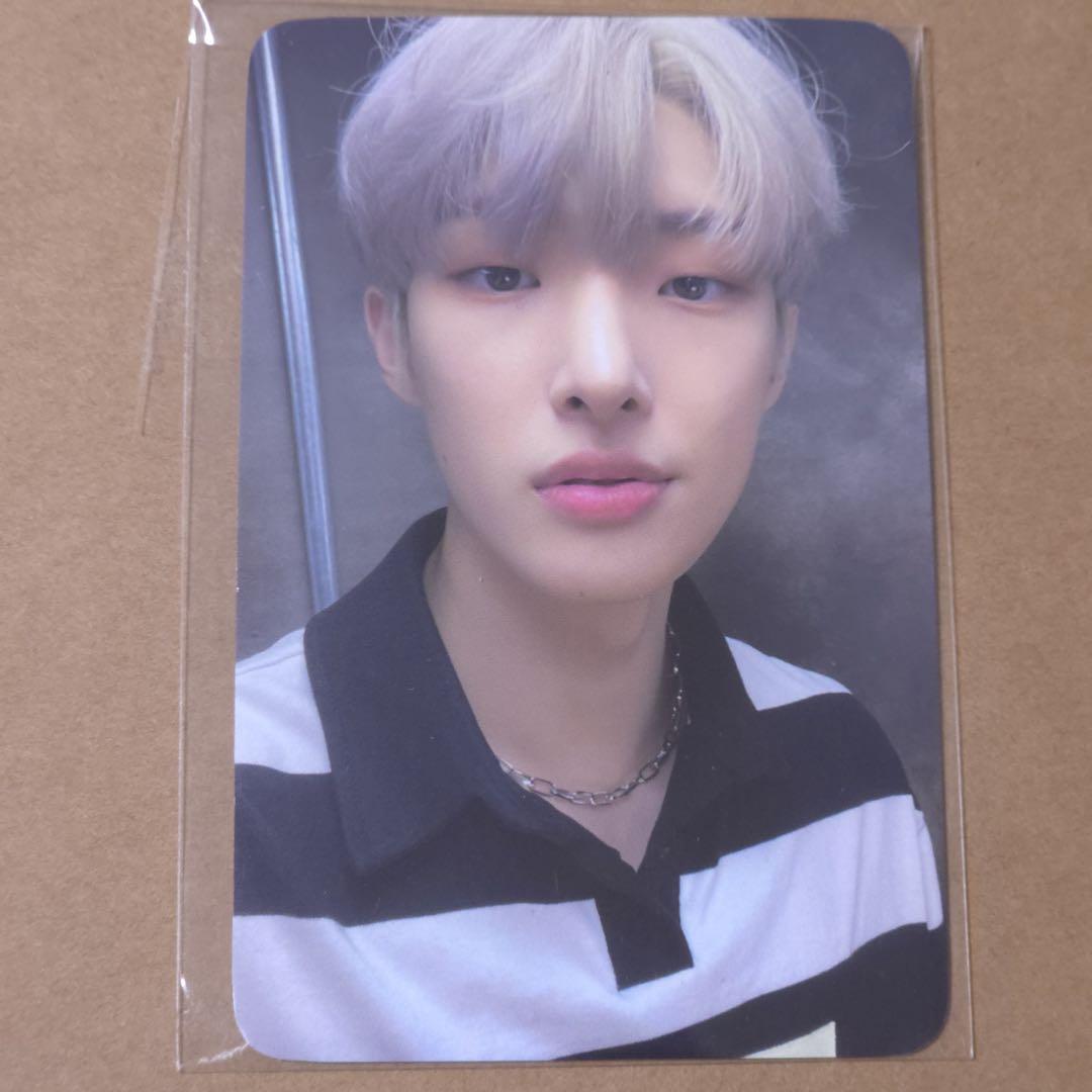 B】ATEEZ season songs hello82 トレカ ミンギ 特典 - メルカリ