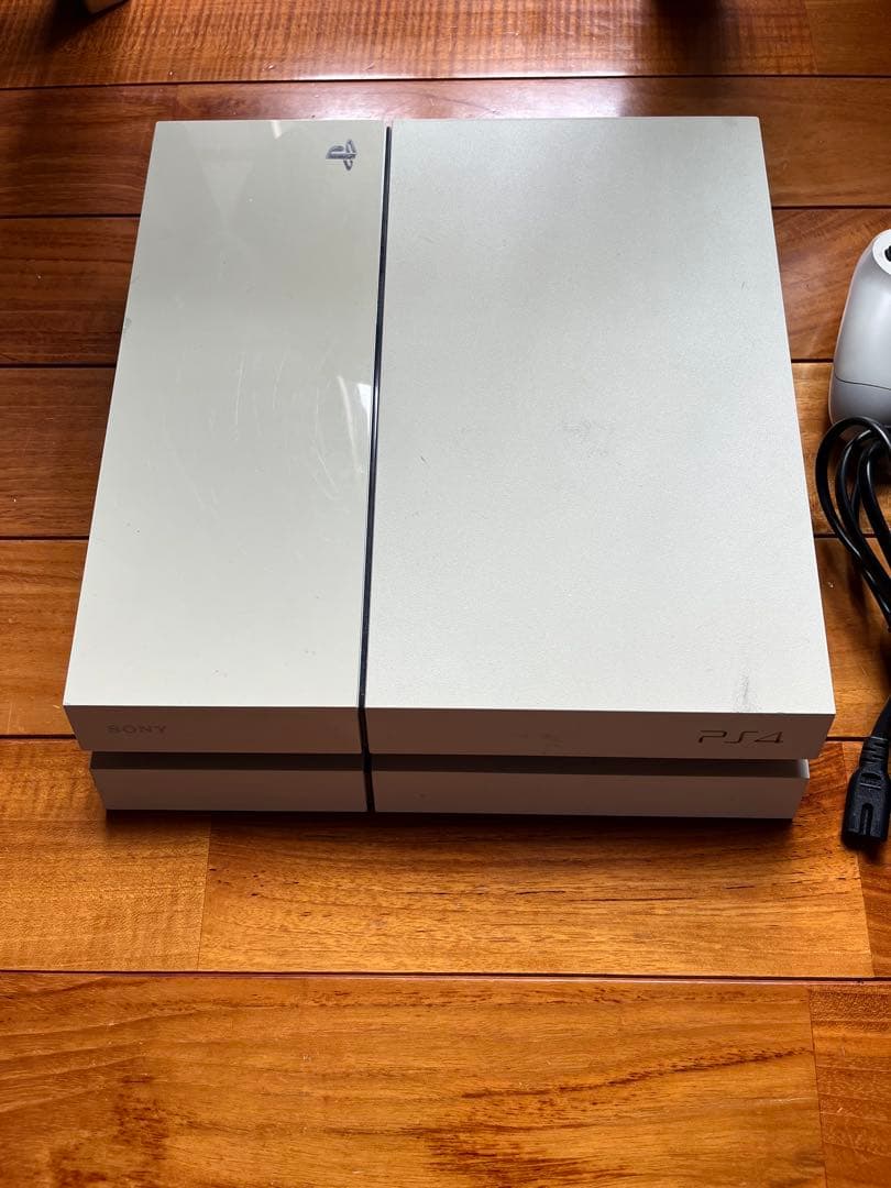 ホワイト PS4 本体 コントローラー付き