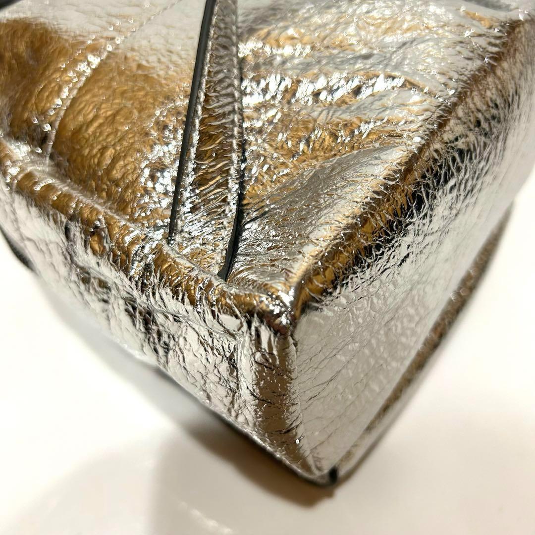 【極美品】　JIMMY CHOO ミニリュック　スタッズ