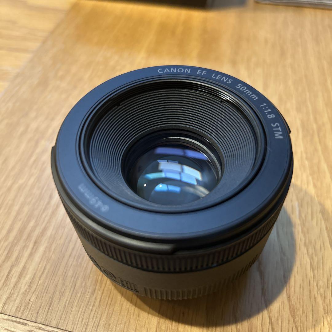 Canon EF 50mm f/1.8 STM レンズ　おまけ付き