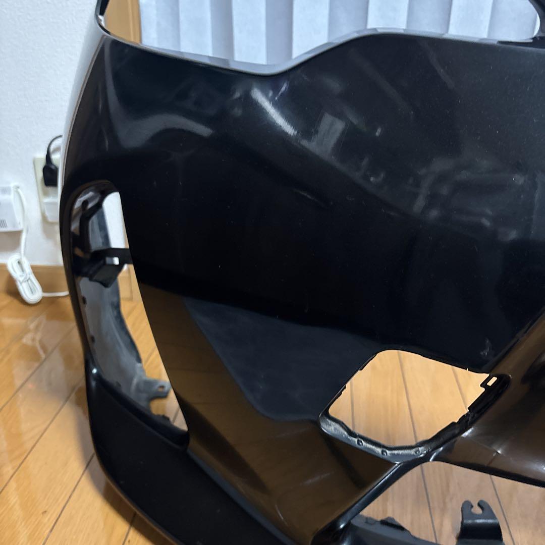NHP10 前期 アクア フロントバンパー 中古 (209 ブラックマイカ)