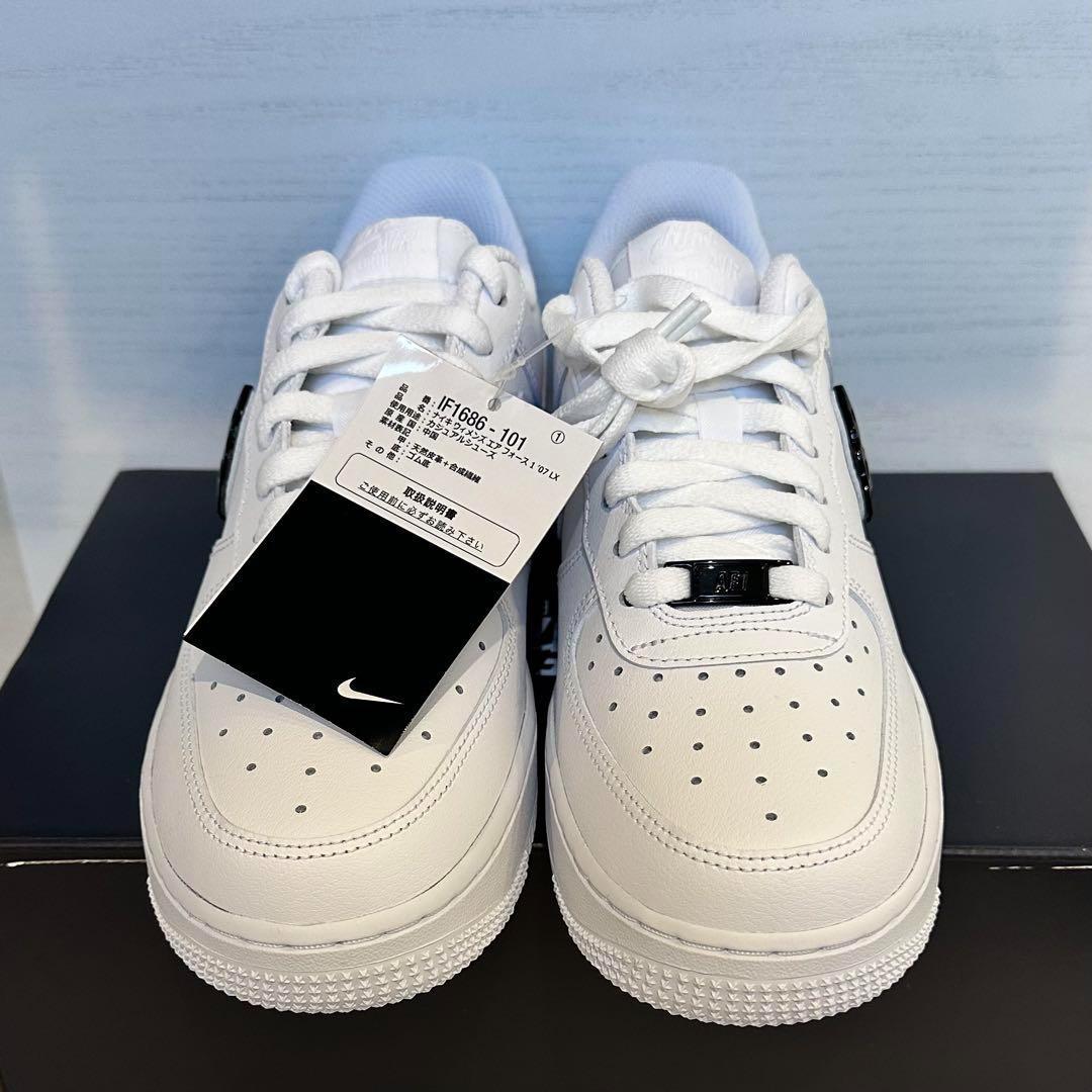 ★人気★ ナイキ エアフォース 1 '07 LX IF1686-101 AF1 NIKE AIR FORCE 1/ナイキ エア フォース 1 IF1686-101