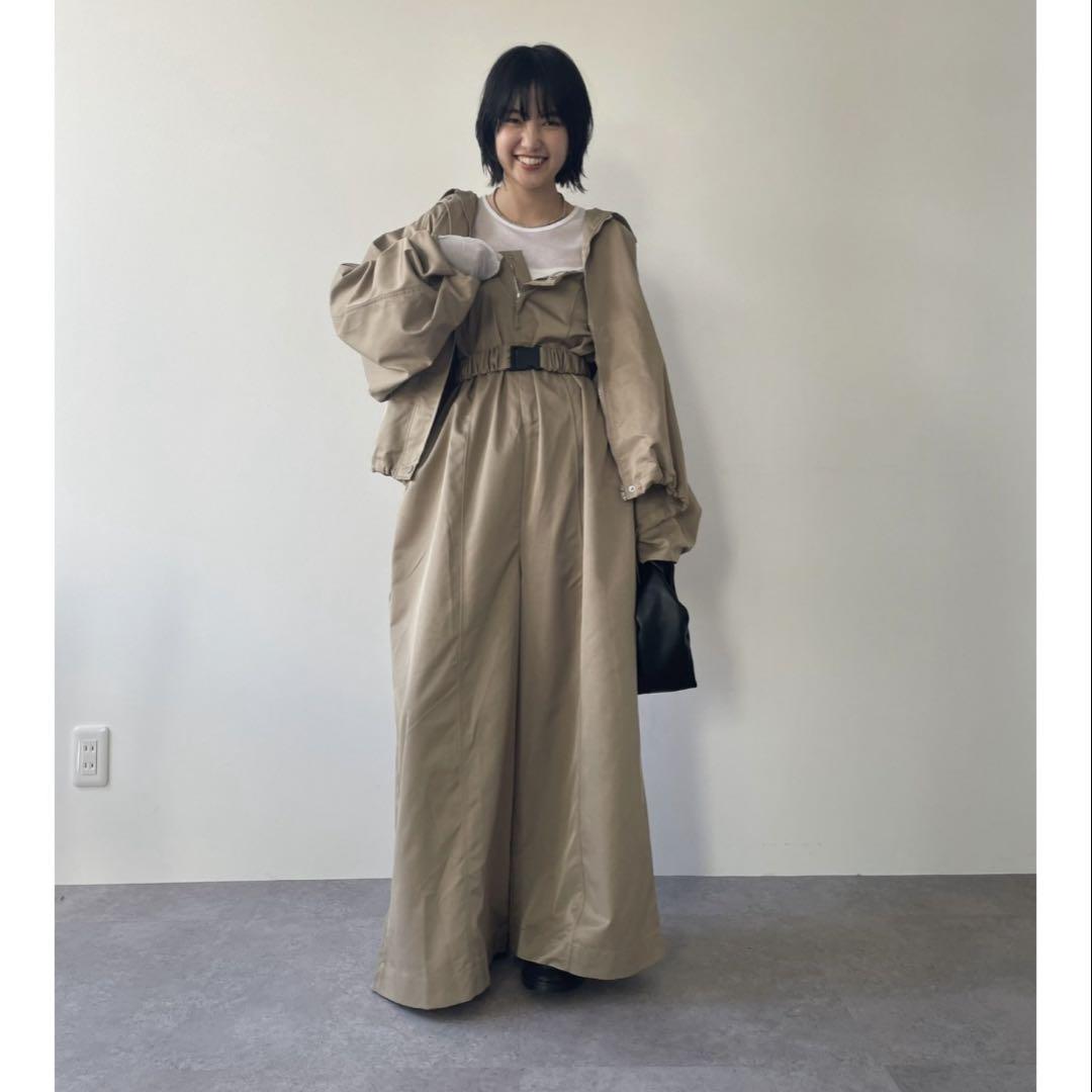HANNE ベアワイドサロペット　ジップアップショートトレンチコートセットアップ