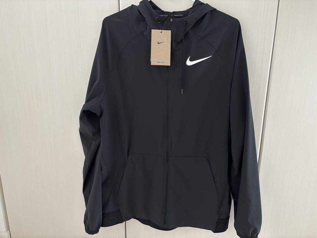新品メンズ　ナイキドライフィットM