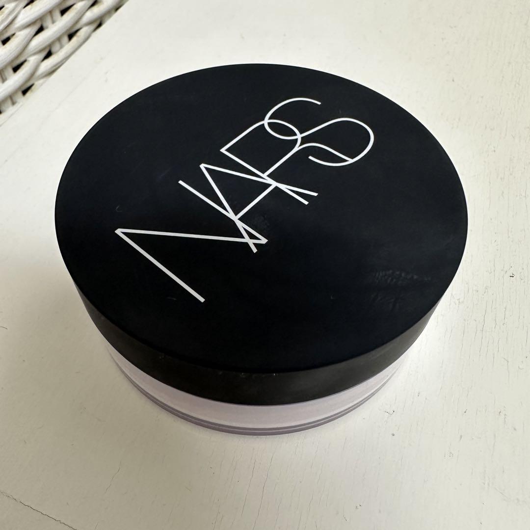 NARS ライトリフレクティングセッティングパウダー ルース N