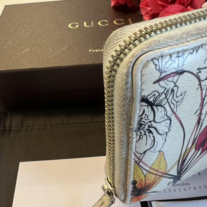 未使用に近い‼️ グッチ GUCCI 財布 長財布 フローラ ラウンドファスナー - メルカリ 未使用に近い‼️ グッチ GUCCI 財布 長財布 フローラ ラウンドファスナー - メルカリ