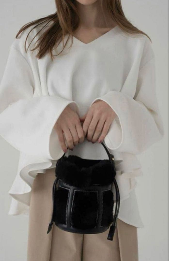 メゾンドドルチェ mofubag black ファーバック ブラックやや傷や汚れあり