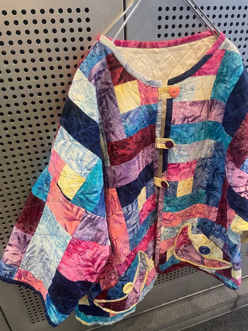 古着　ヴィンテージ　vintage ジャケット　エスニックジャケット　カラフル