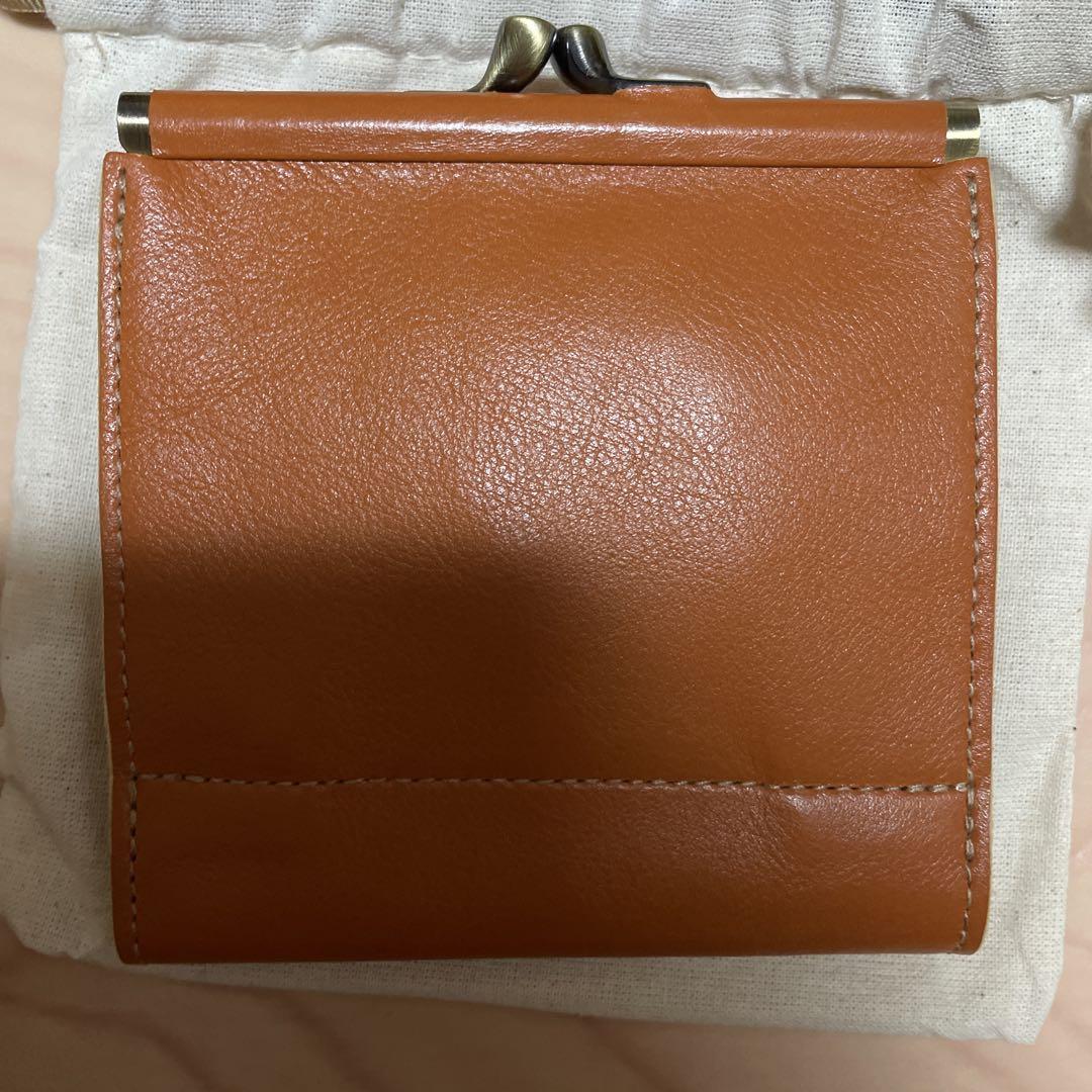 [新品未使用] イルビゾンテ がま口 二つ折り財布 新品未使用] イルビゾンテ がま口 二つ折り財布