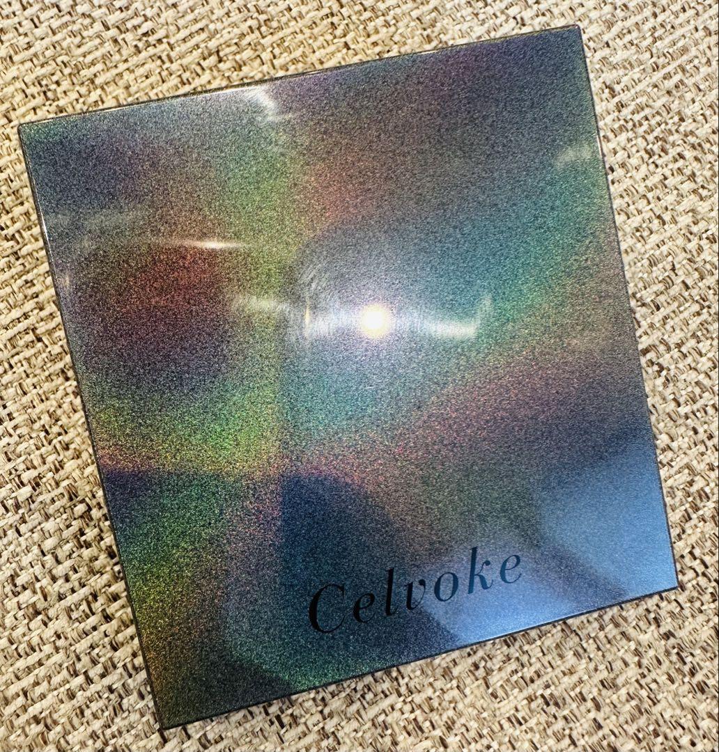Celvoke アイシャドウパレット 9色入り