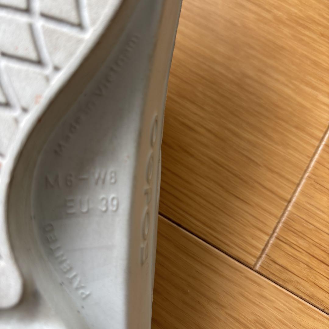 25センチ　woofos