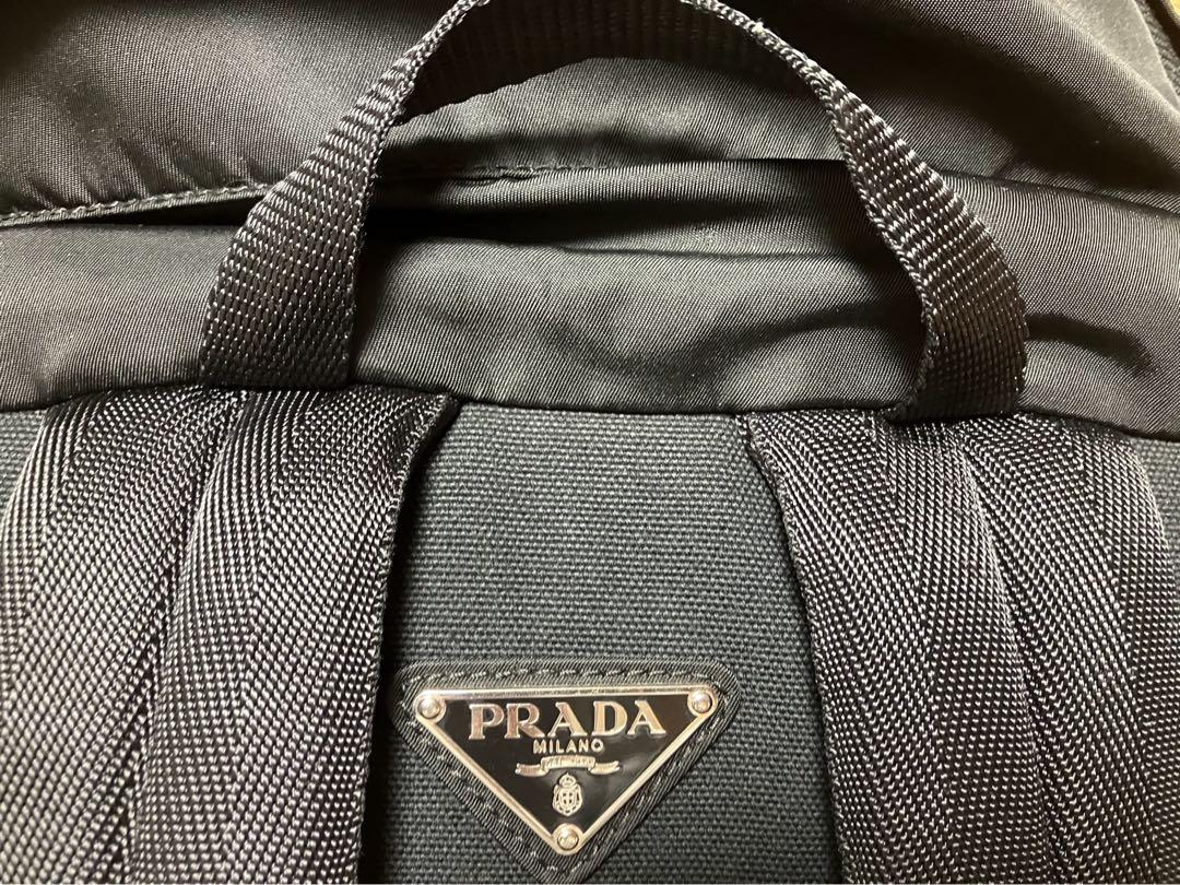 当方購入後一度だけ使用しましたプラダPRADA V136 バックパック リュック