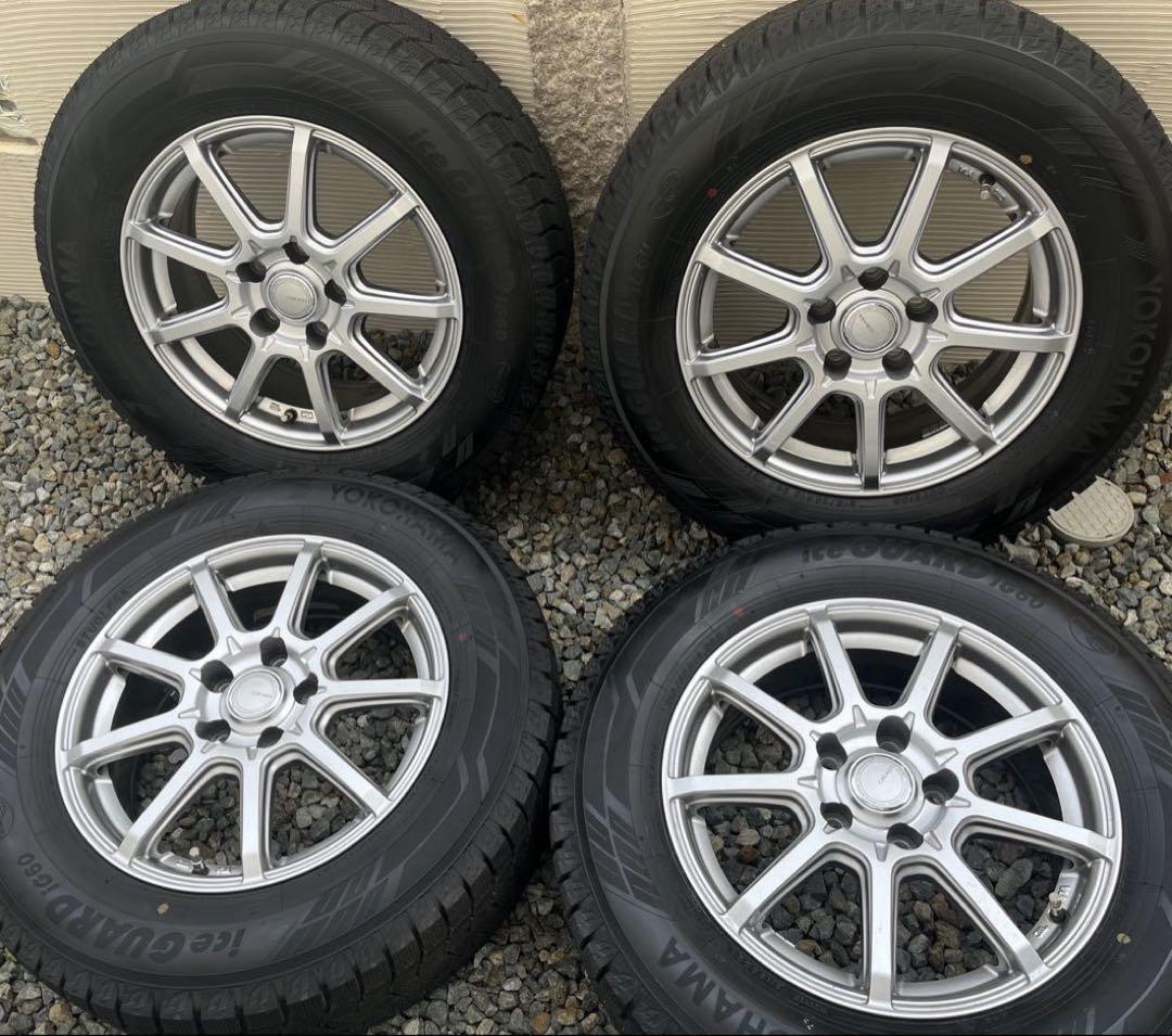 30アルファード 215 65R16 ヨコハマIG60スタッドレスタイヤ　美品