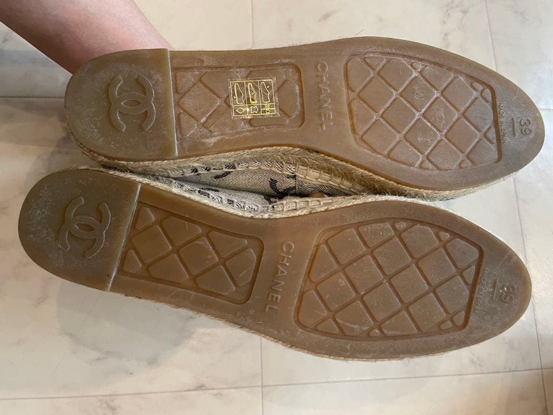 CHANEL スリッポン ホワイト/ブラック