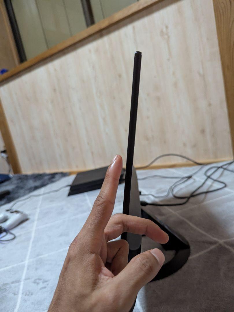 ASUS モニター