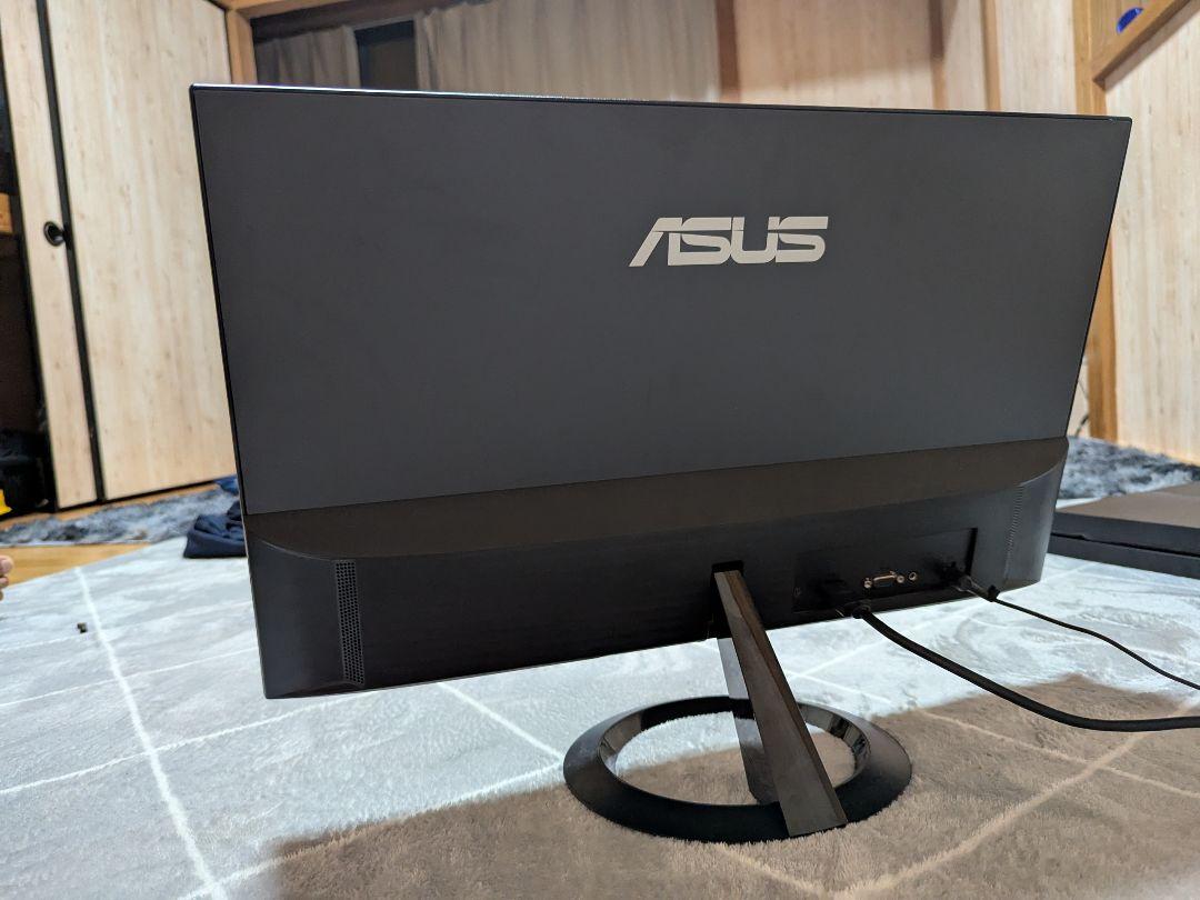 ASUS モニター