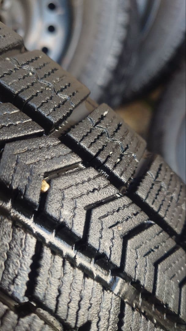 【中古】ブリヂストン スタッドレスタイヤ 155/65R14 ホイール付 【中古】ブリヂストン スタッドレスタイヤ 155/65R14 ホイール付