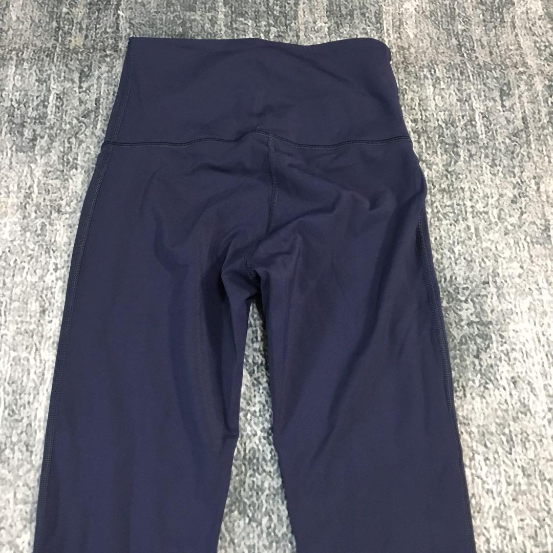 LULULEMON 新品☆ サイズ4 ネイビー ハイウエスト ヨガパンツ