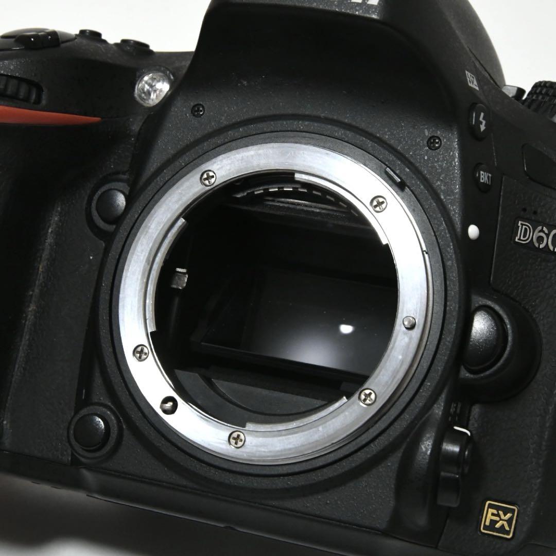 フルサイズ】Nikon D600 TAMRON標準ズームレンズ付き フルサイズ】Nikon D600 TAMRON標準ズームレンズ付き