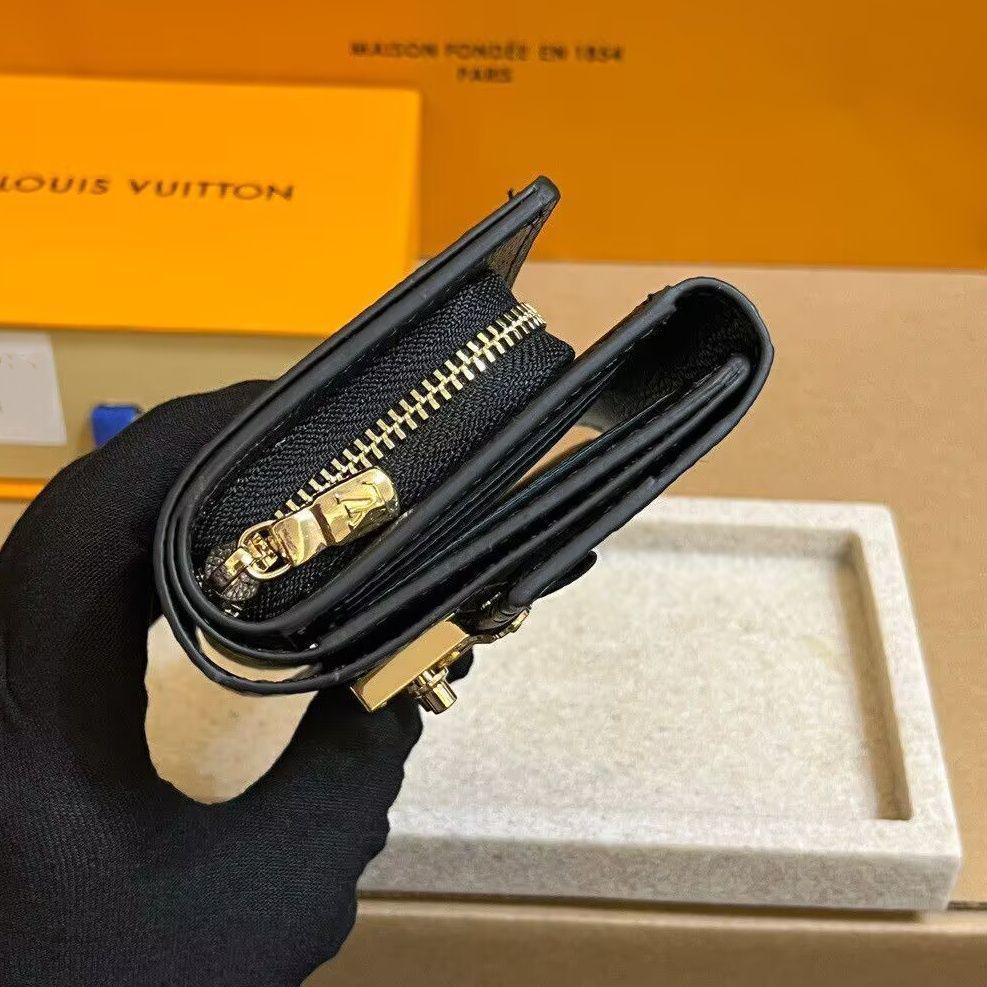 LOUIS VUITTON ルイヴィトン三つ折り財布黒