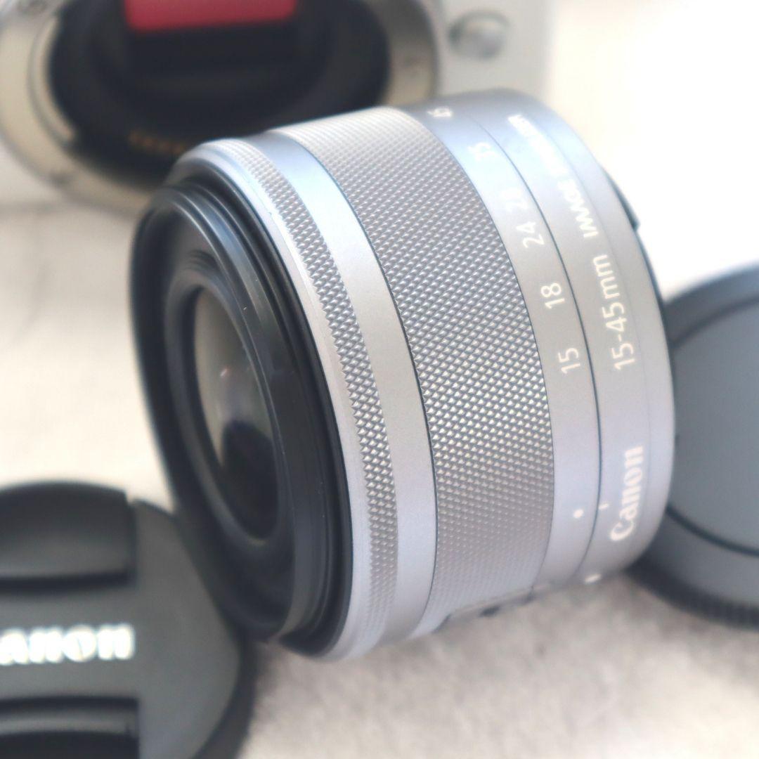 美品✨️Canon キヤノン EOS M100 ダブルレンズキット ミラーレス
