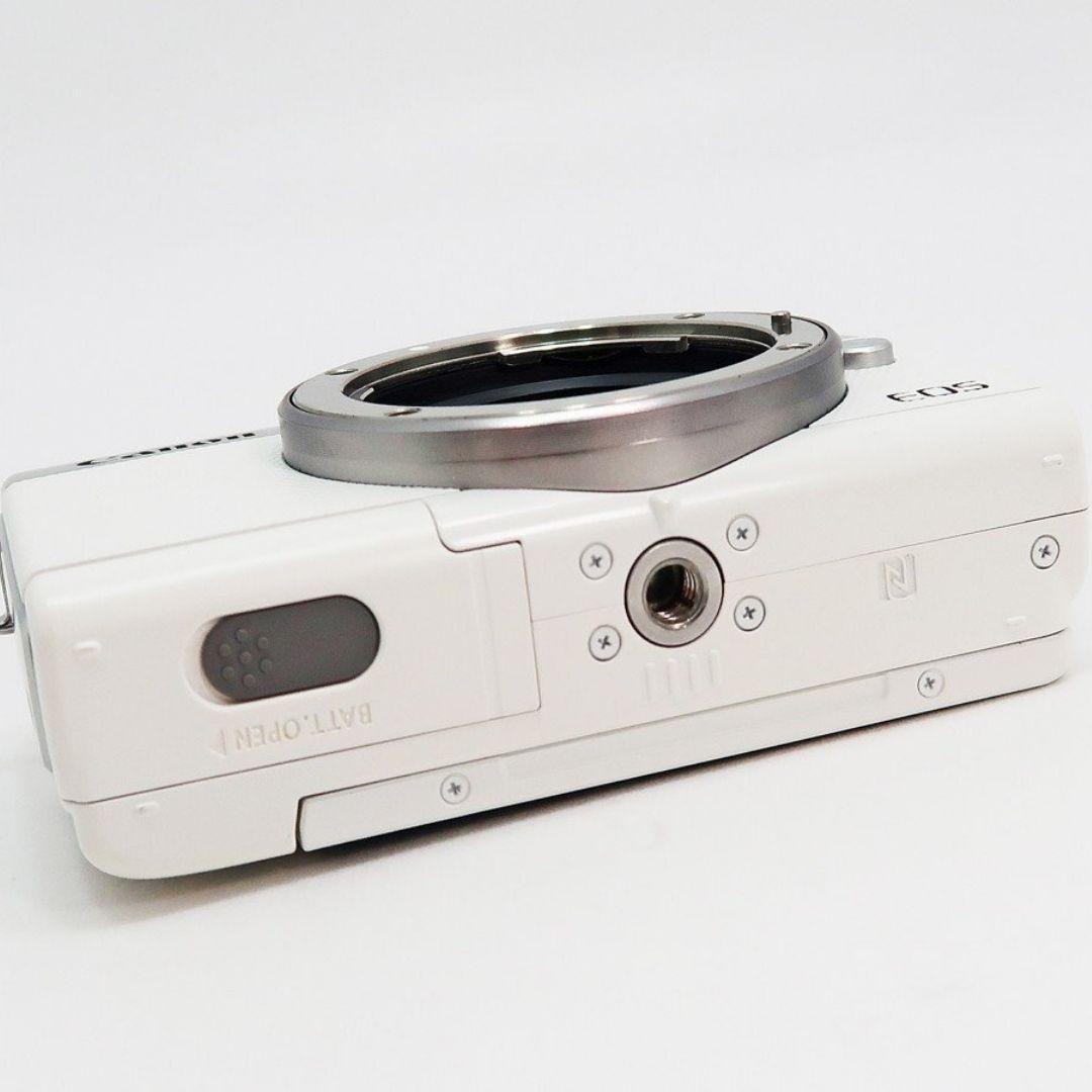 美品✨️Canon キヤノン EOS M100 ダブルレンズキット ミラーレス