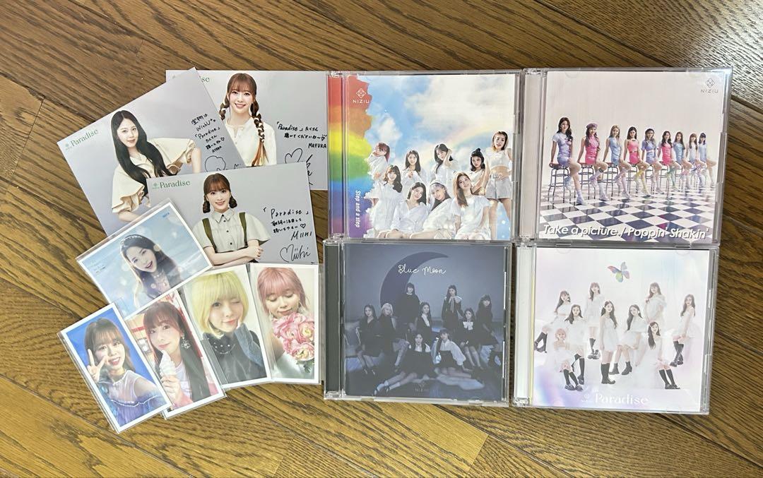 NiziU CDセット トレカ ステッカー 付き - メルカリ