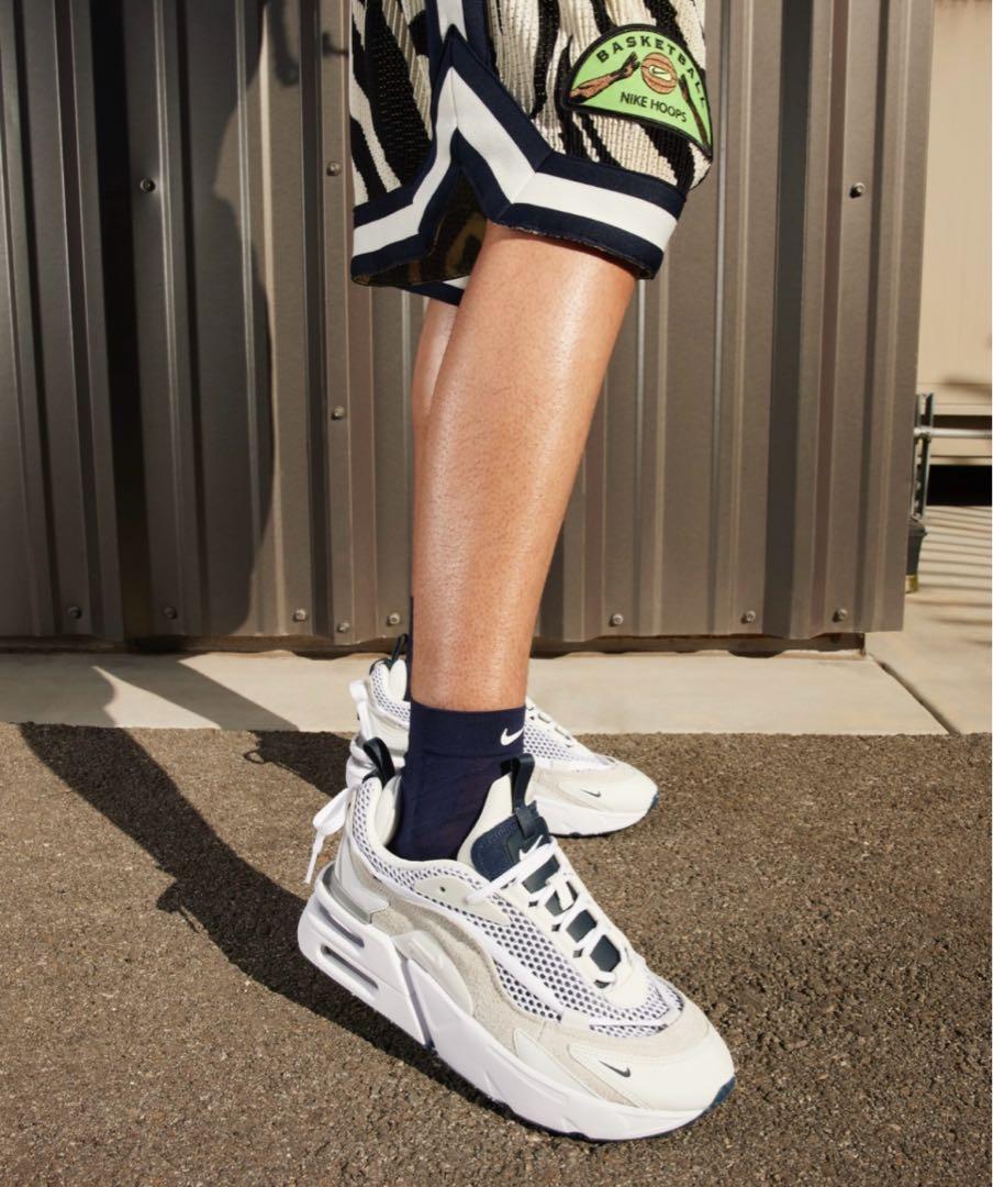 NIKE ナイキ　エアマックス　フュリオサ　ネイビー　24