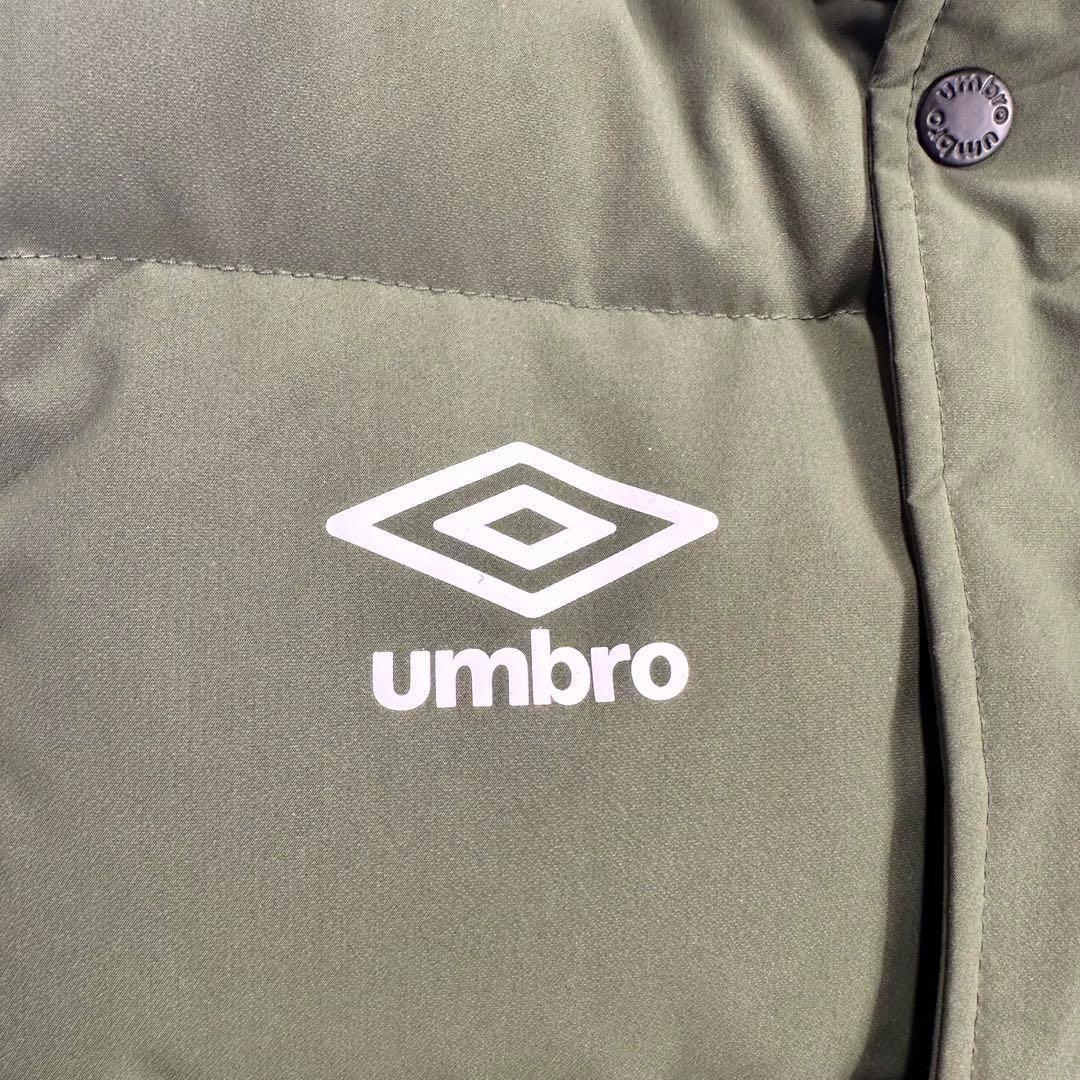 【美品人気】umbro アンブロ　ダウンベスト　メンズS カーキ　レディースでも 美品人気】umbro アンブロダウンベストメンズS カーキレディースでも