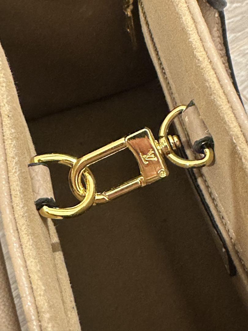 LOUIS VUITTON オンザゴー PM