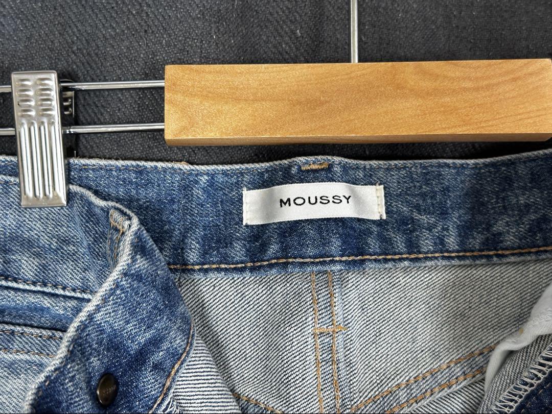 美品】MOUSSY MVS FLARE フレアデニム 24 ブルー - メルカリ