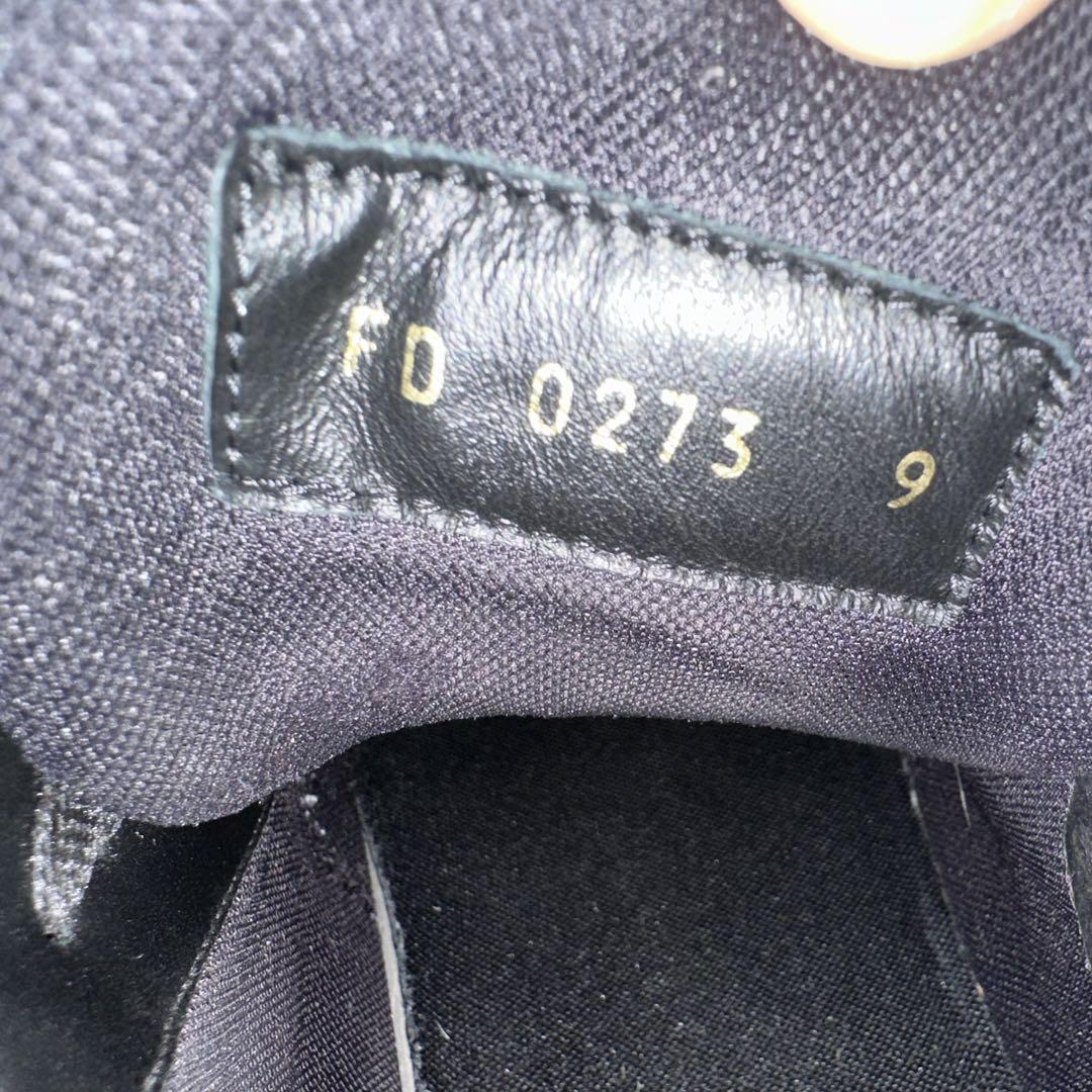 ルイヴィトン　LVトレイナー louis vuitton lv trainer