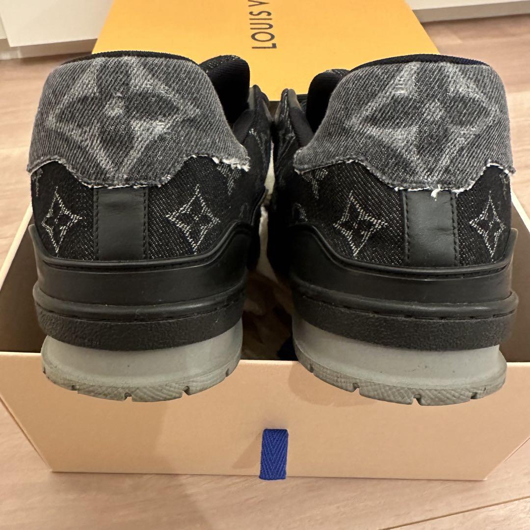 ルイヴィトン　LVトレイナー louis vuitton lv trainer