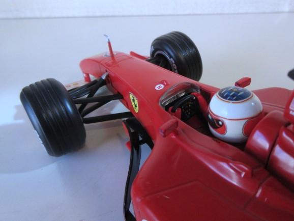 特価 Hot Wheels (1/18) フェラーリ F2001